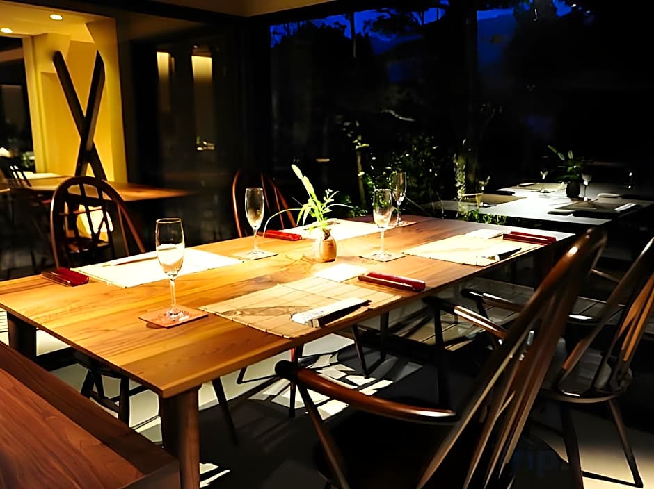 Yugawara Onsen Ashikari Ryokan