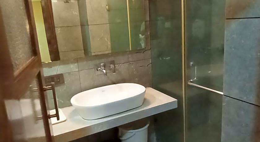 Hotel Super Inn Armoise