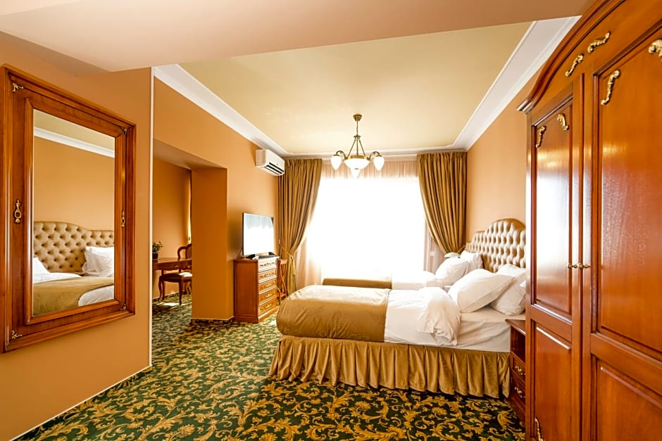 Studio One Accommodation Suites