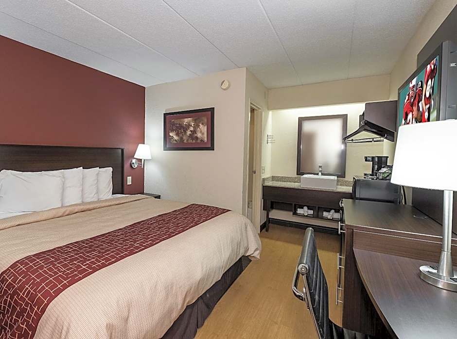 Red Roof Inn Toledo Maumee