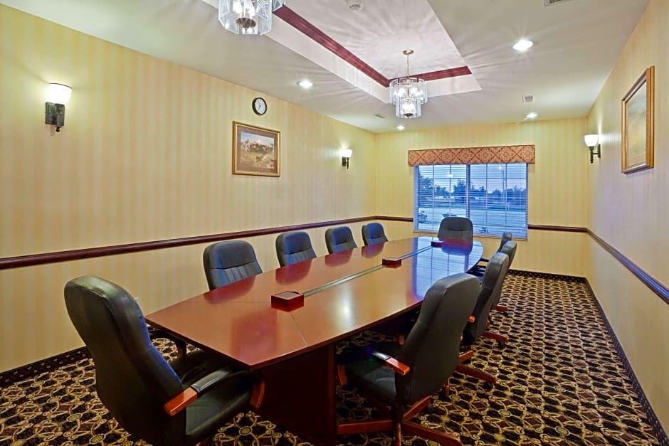 La Quinta by Wyndham Dodge City