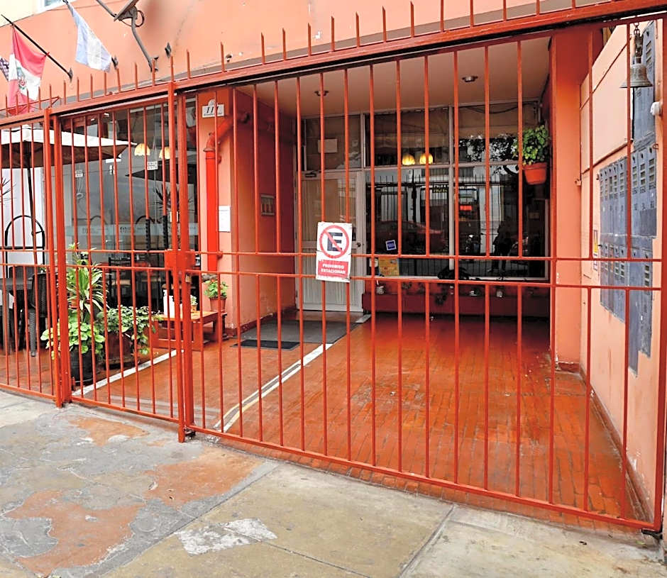 Suite Service Apart Hotel