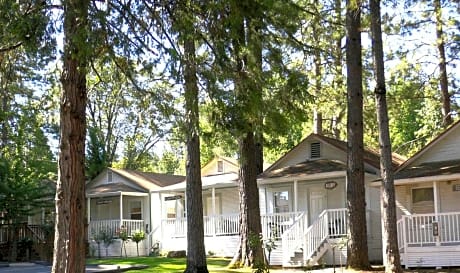 One-Bedroom Cottage