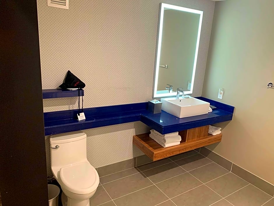GLō Best Western Tulsa-Catoosa East Route 66