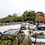Goodstay Motel Hill