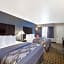 Days Inn by Wyndham Ennis