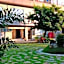 La Gensol Plaza Hotel