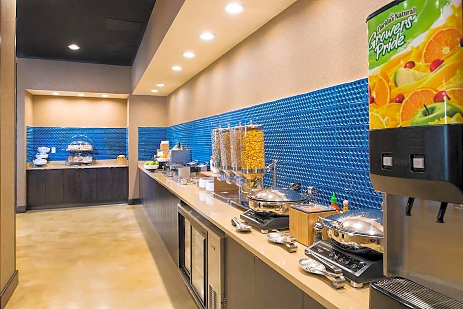 Fairfield Inn & Suites by Marriott New Orleans Downtown/French Quarter Area