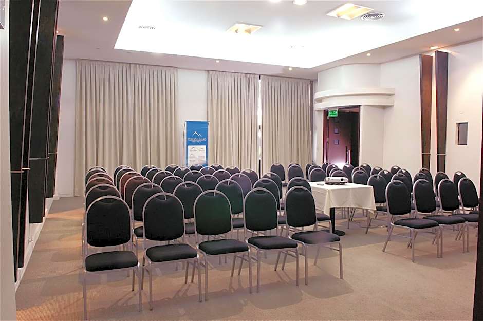 Montañas Azules Apart Hotel