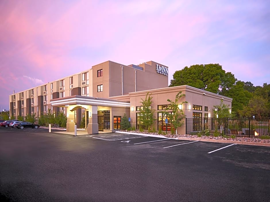 LivINN Hotel St. Paul – I-94 – East 3M Area