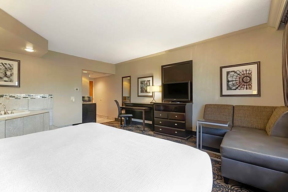 Best Western Plus Midwest Inn