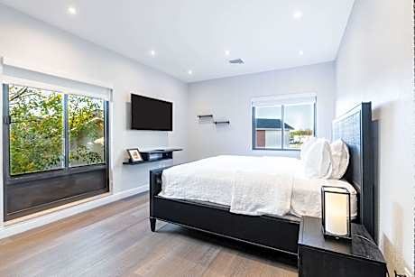 2 King 2 Bedroom Presidential Suite