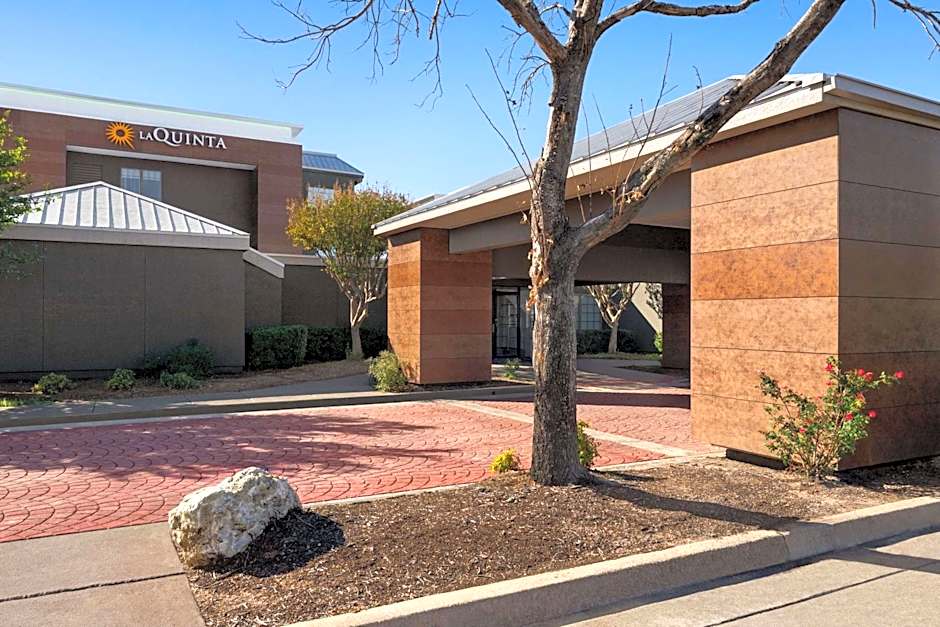 La Quinta Inn & Suites by Wyndham Round Rock North