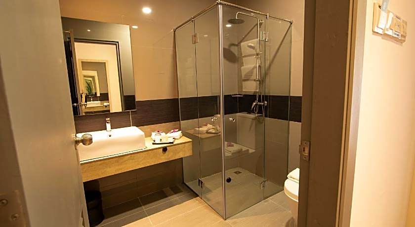 AZ Hotel and Serviced Apartments