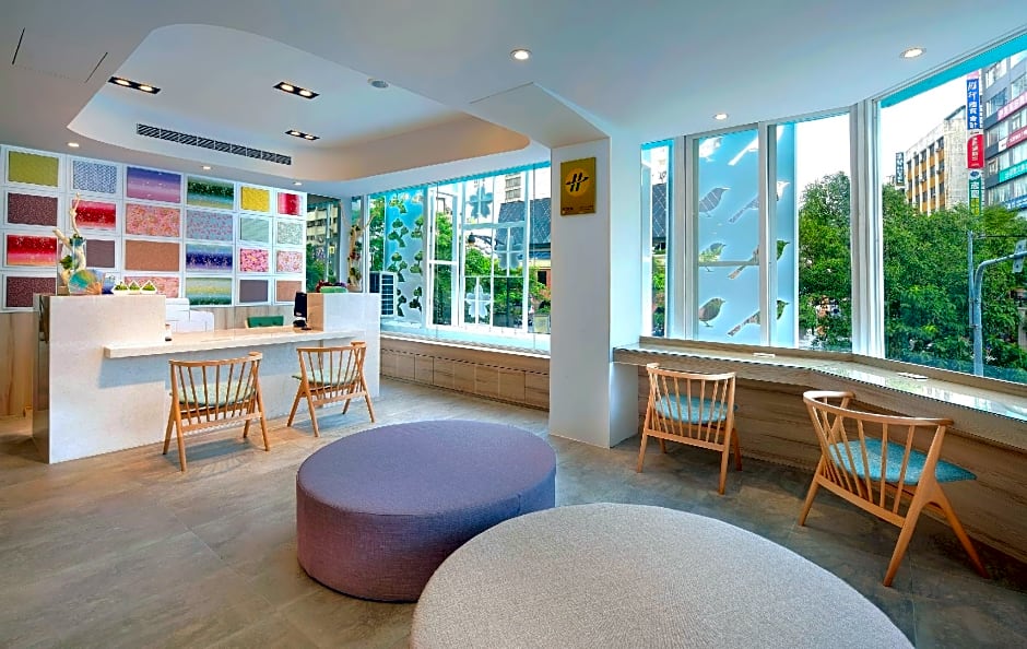 Shin Sei Bashi Hotel