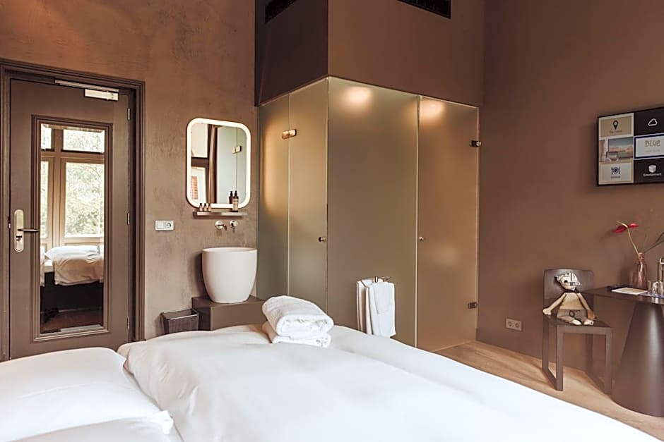 Boutique Hotel Blue - Quality Lodgings