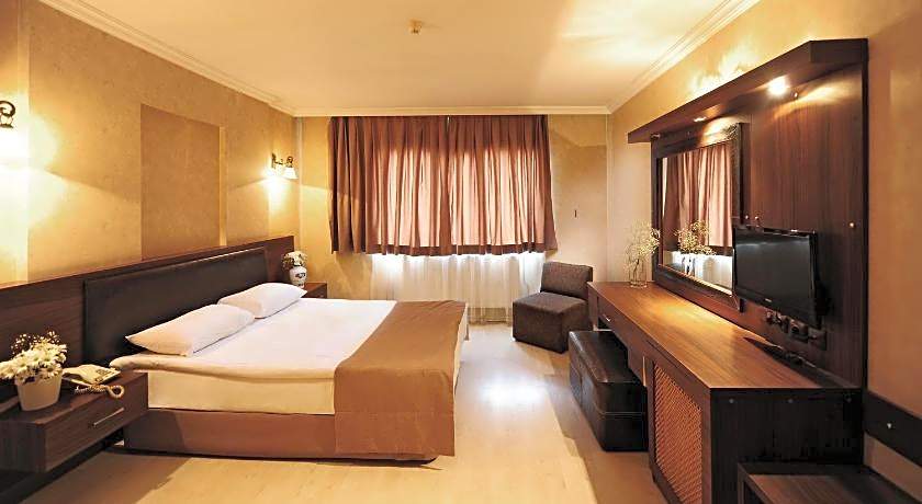 Ustun Hotel Alsancak