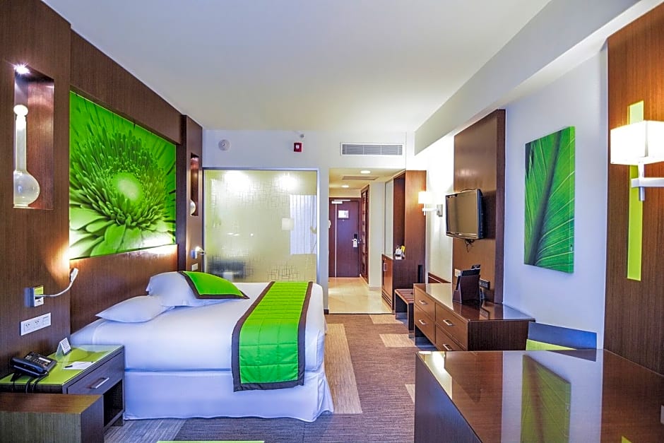 Riu Plaza Panama