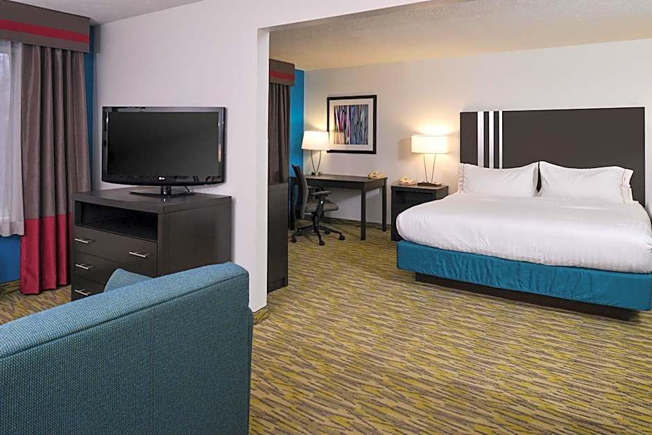 Holiday Inn Express Hotel & Suites Omaha West By IHG