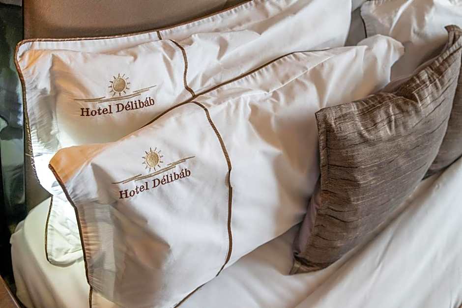 Hotel Délibáb