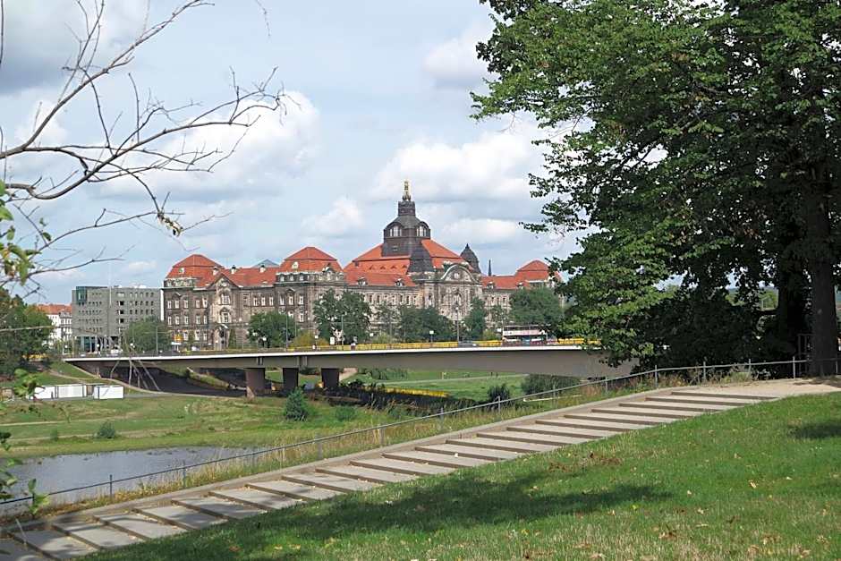 Hotel Indigo Dresden - Wettiner Platz By IHG