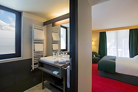 Lizzie Suite