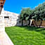 Lili Hotel