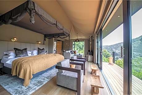 Deluxe Tented Suite Includes 2 Game Drives