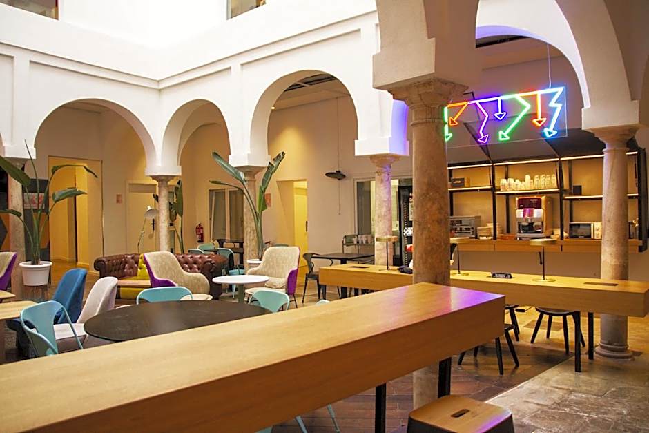 room00 Salvador Hostel