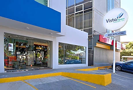 Vista Express Guadalajara Expo SureStay Collection by BW