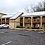 Super 8 by Wyndham Chiswell/Max Meadows Area