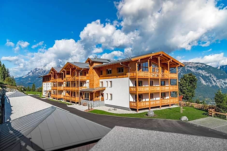 Skylodge Alpine Homes