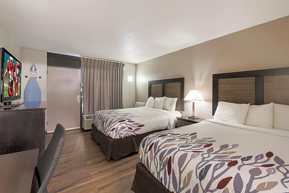 Red Roof Inn Lenoir