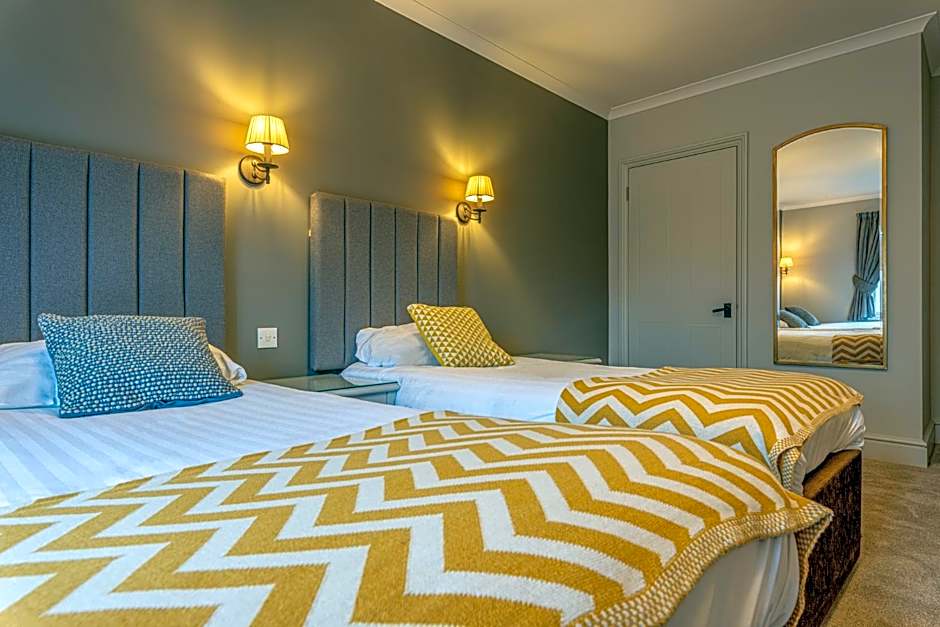 The Dog & Bear Hotel