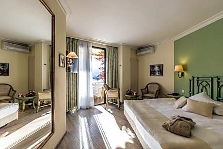 Comfort Double with Balcony and Lake View