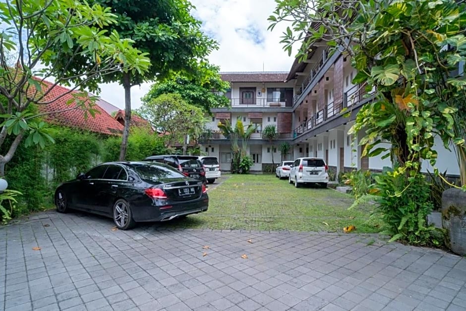 Urbanview Hotel Wayan Mansion