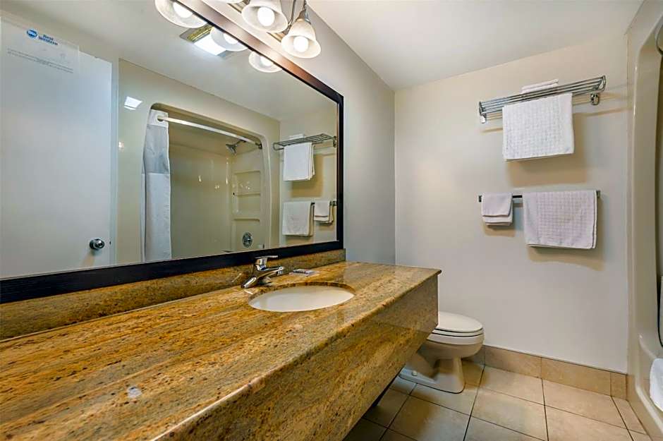 Best Western Smiths Falls Hotel