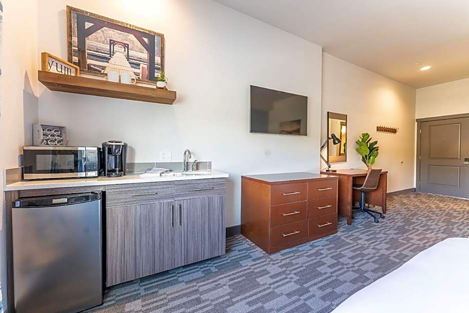 Manson Bay Suites