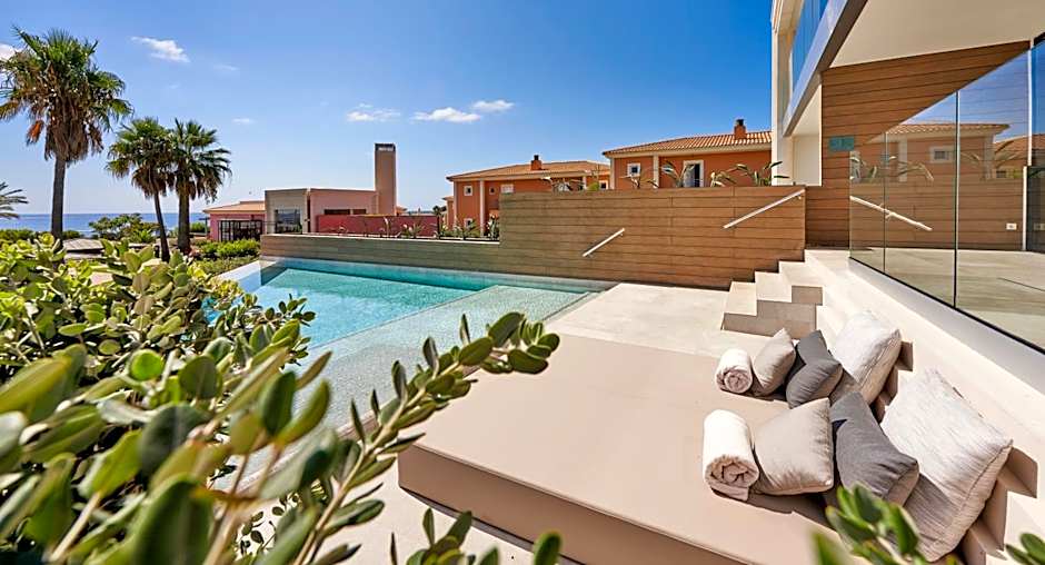 Insotel Punta Prima Prestige Suites & Spa