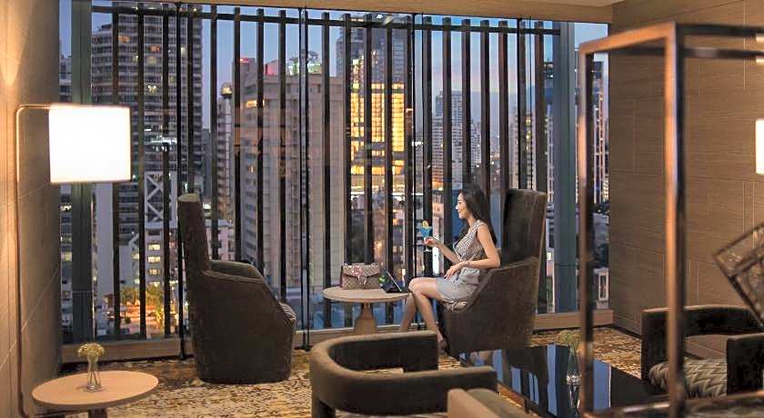 Solitaire Bangkok Sukhumvit 11