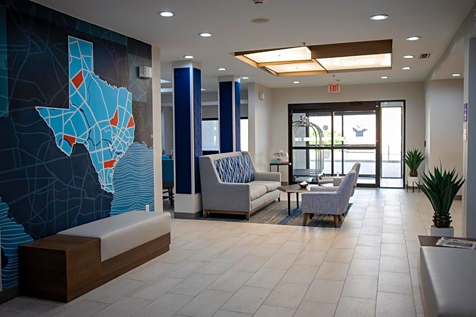 Holiday Inn Express Hotel & Suites Center By IHG