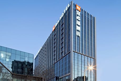 Ibis Qingdao Chengyang