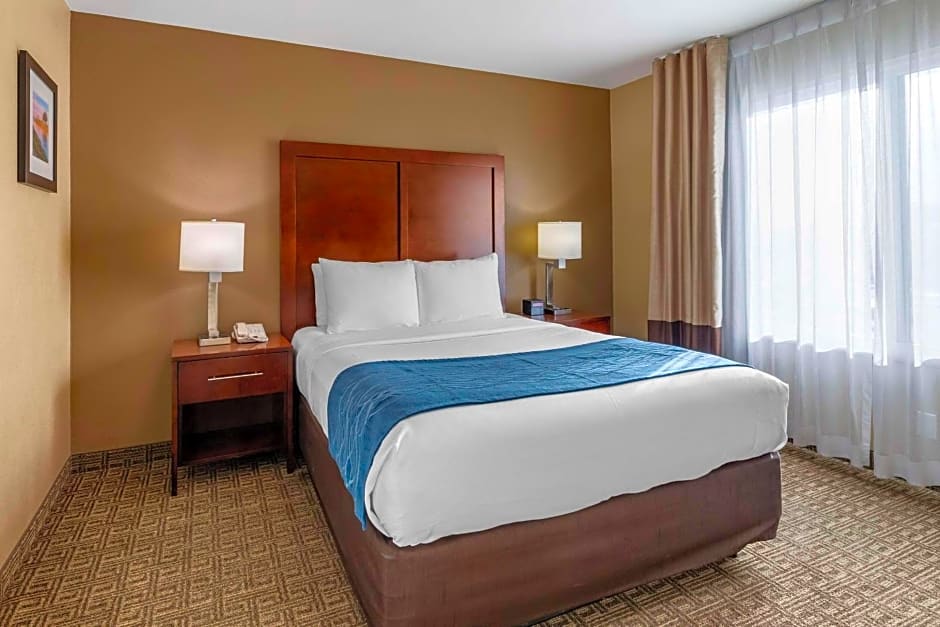 Comfort Inn & Suites Ventura Beach