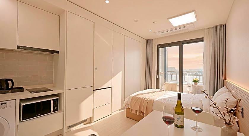 World Sky Residence Hotel