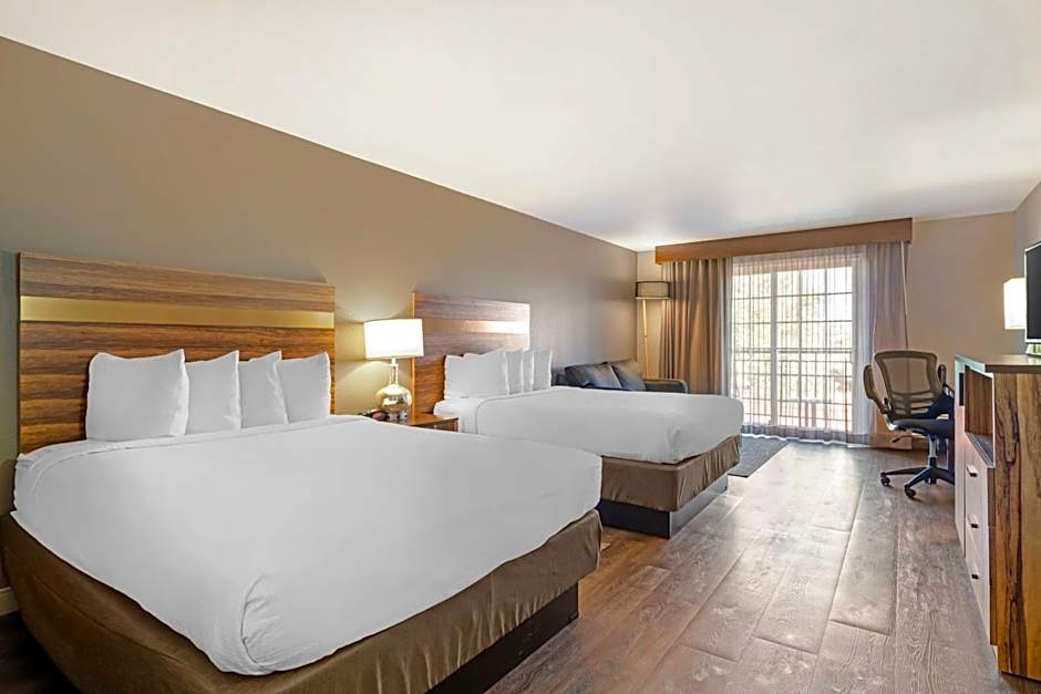 Best Western Cedar Inn And Suites