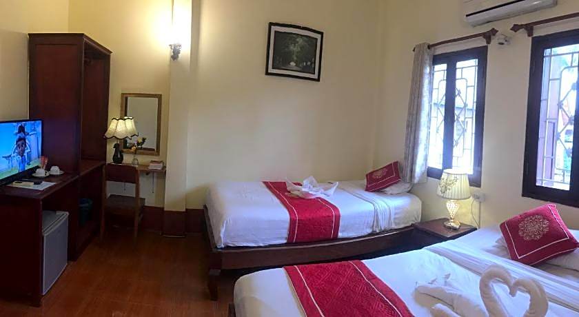 Soutikone Place House 2