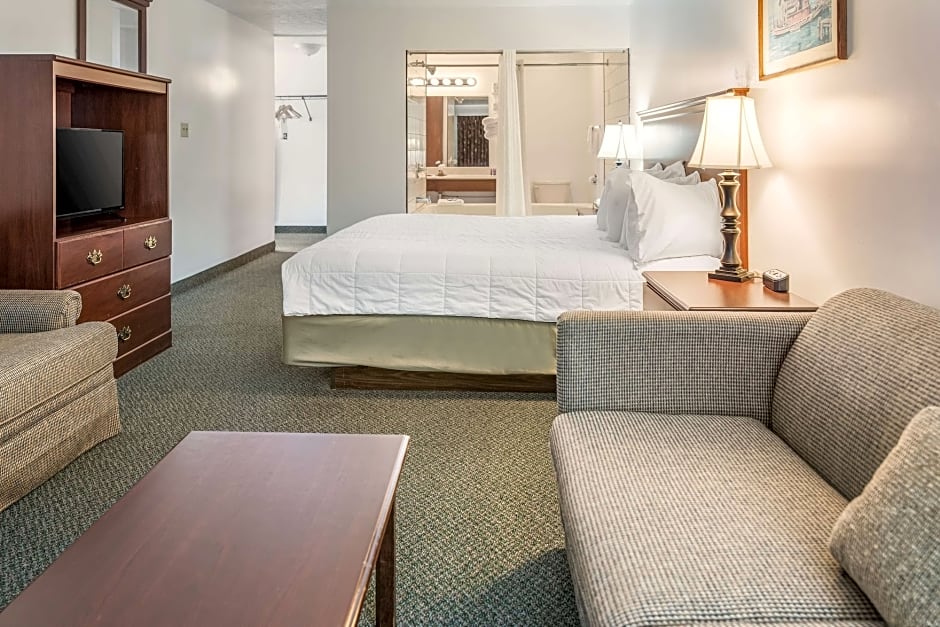 Knights Inn Sandusky