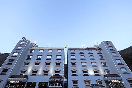 Taebaek Tourist Hotel (Sorano)
