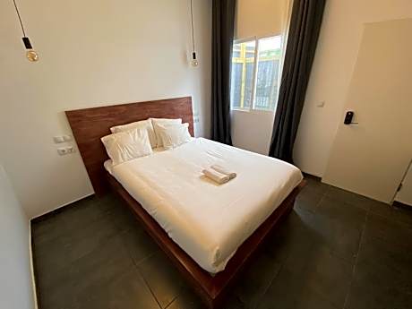 Double Room with Shared Bathroom
