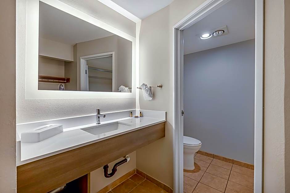 Best Western Plus Pioneer Park Inn